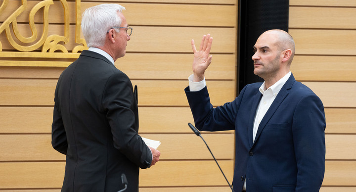 Vereidigung von Finanzminister Bayaz