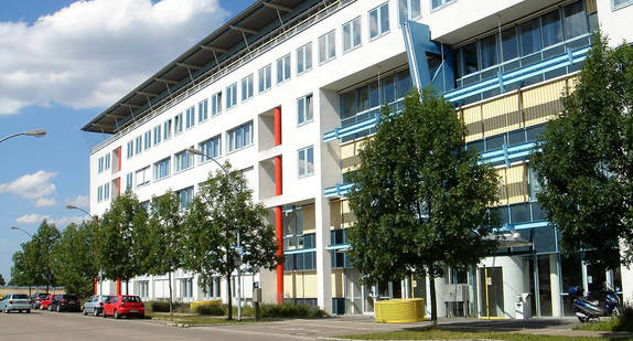Das Gebäude des Landesamts für Besoldung und Versorgung in Fellbach