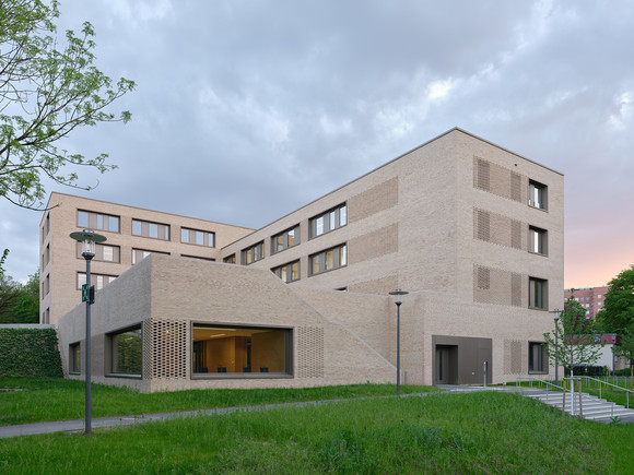 Zentrum für Islamische Theologie Campus der Theologien Universität Tübingen Visualisierung von Außen