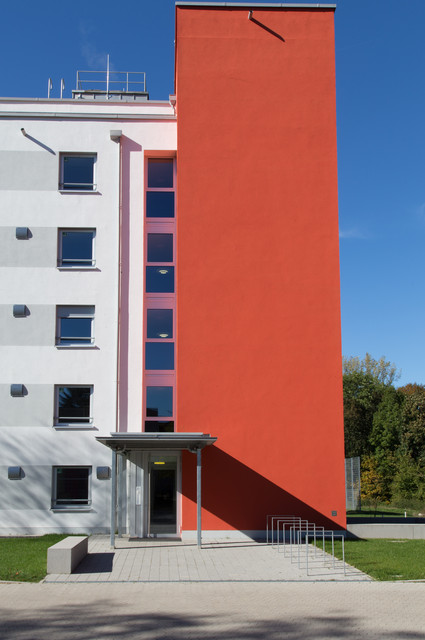 Hochbau Sanierte Räumlichkeiten für Sonderpädagogik in Stegen Bild: Ignacio Linares Free2rec