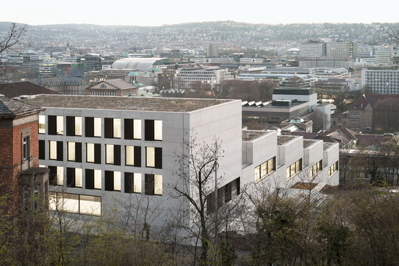 John Cranko Schule, Ansicht von der Werastraße