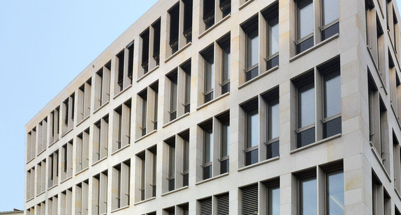 Außenansicht des Neubaus der Staatsanwaltschaft Ulm