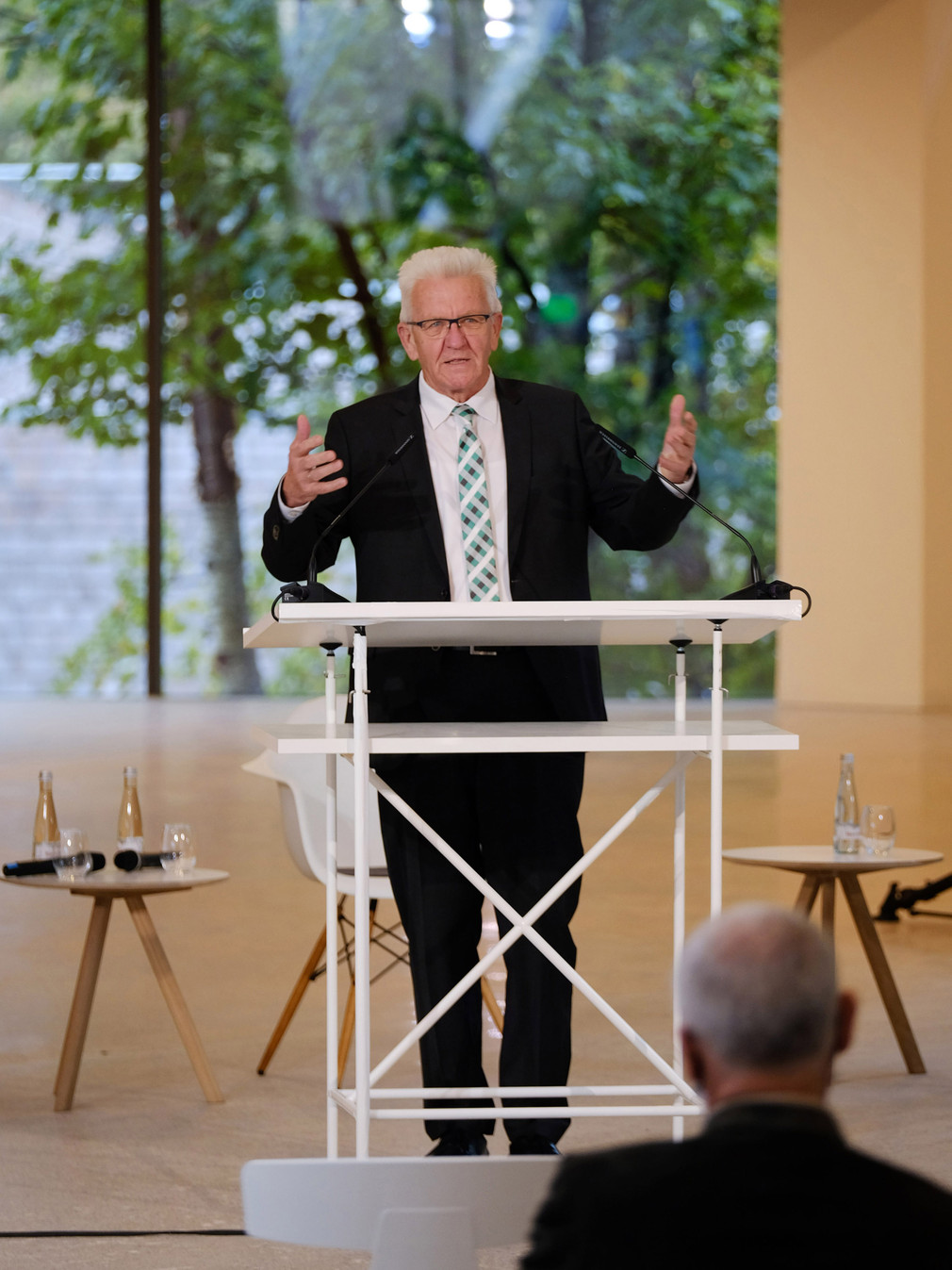Ministerpräsident Winfried Kretschmann eröffnet die Veranstaltung mit einem Grußwort / Achim Birnbaum