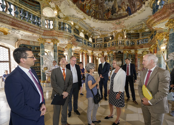 Schlösser und Gärten Sitzmann besucht Schloss Urach und Kloster Wiblingen Schlösserreise 2017 - Kloster Wiblingen