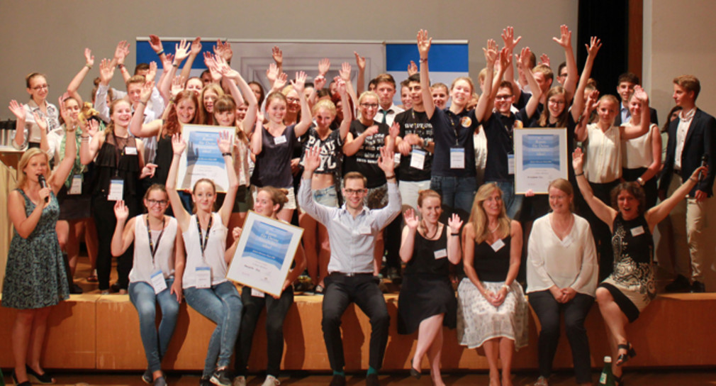 Gruppenfoto beim Junior Elevator Pitch in Stuttgart am 7.7.2015
